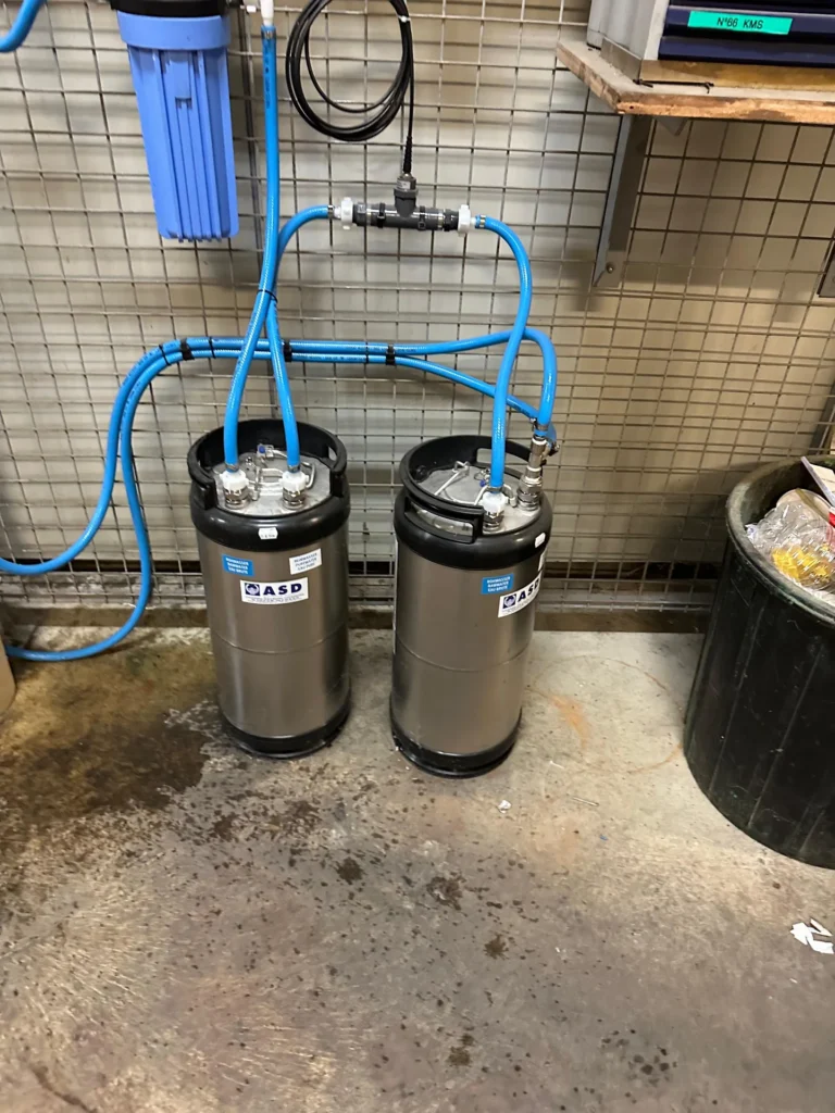 Colonnes de déminéralisation pour l’alimentation des batteries - Production d’eau déminéralisée pour des batteries de chariots dans l’industrie semencière